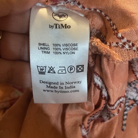 TiMo Ruched Floral Embroidered Jacquard Dress - Picture 11 of 12